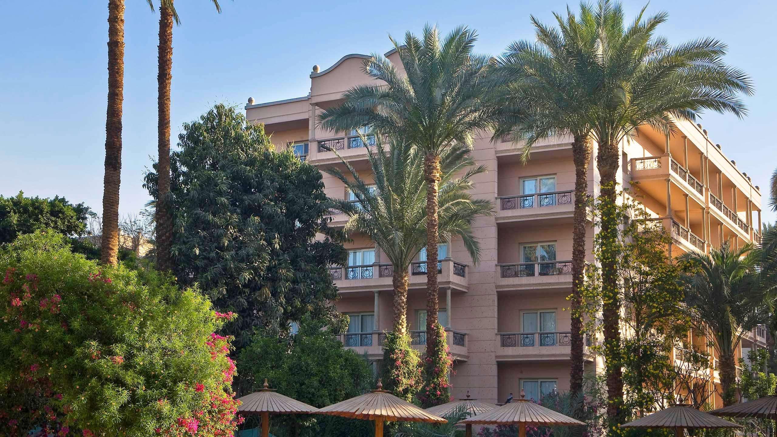 Pavillon Winter Luxor Hotell Exteriör bild The Phoenician