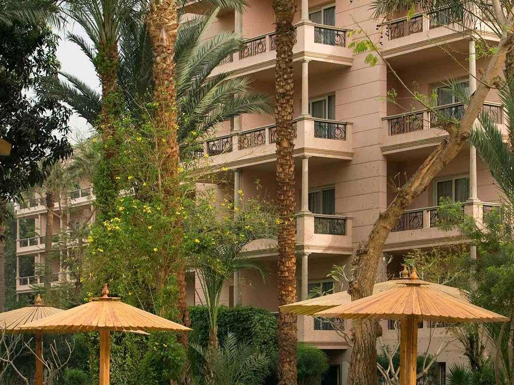Pavillon Winter Luxor Hotell Exteriör bild The Mirage
