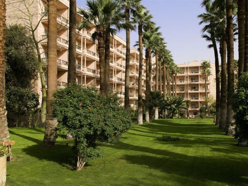 Pavillon Winter Luxor Hotell Exteriör bild The El Presidente Hotel